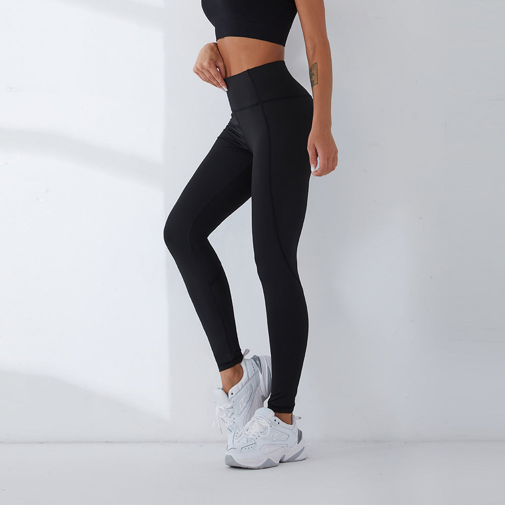 Women's sports leggings with high waistband cut and breathable inserts