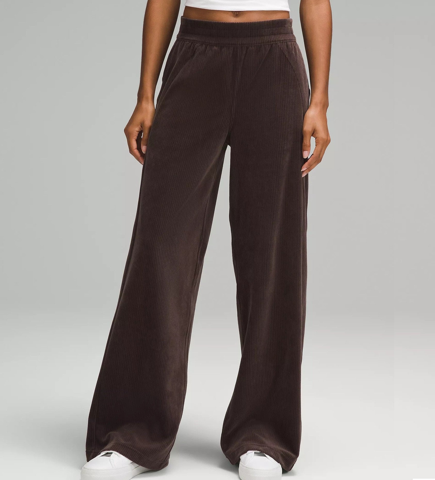 Women's Wide-Leg Corduroy Trousers