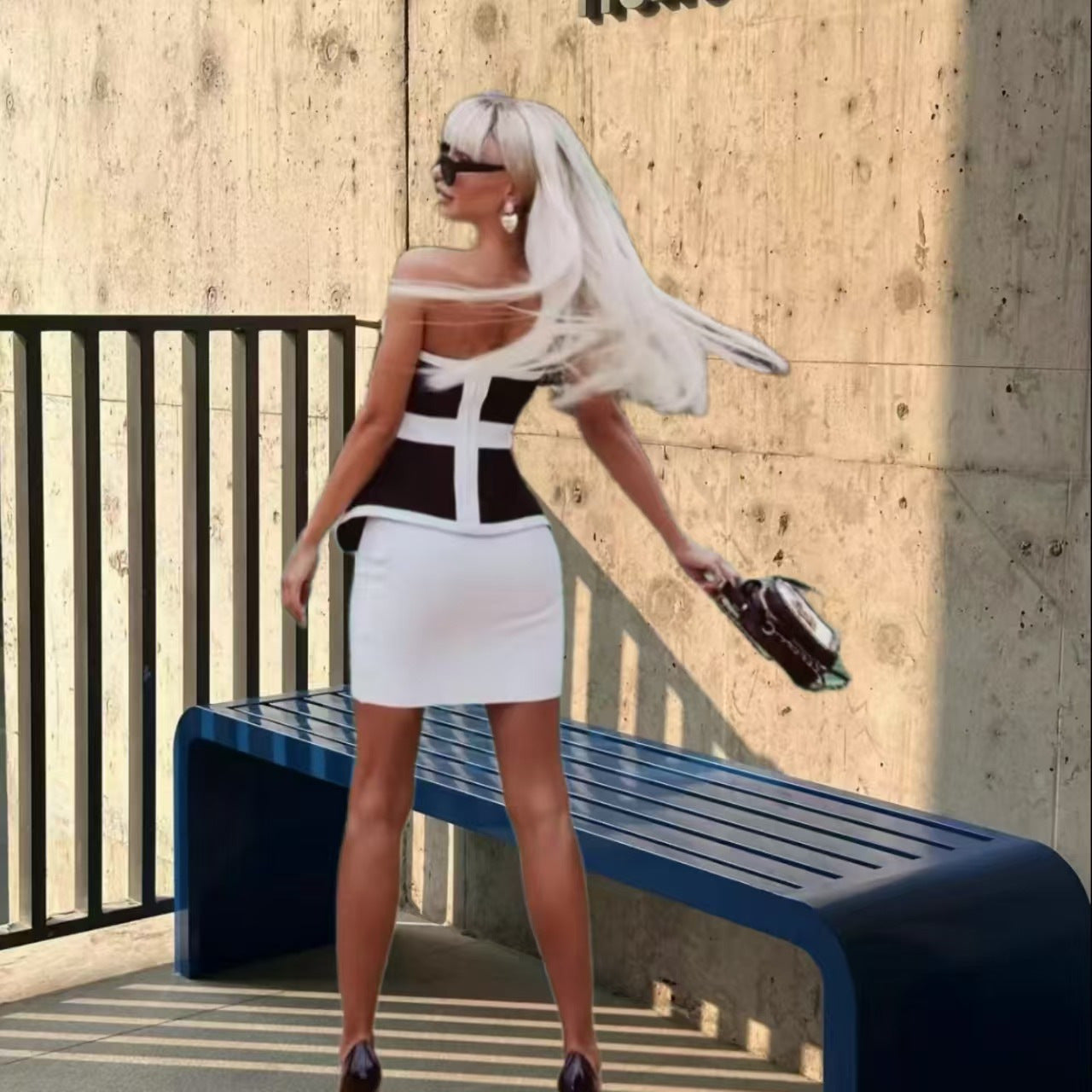 Women's Figure-Hugging One-Shoulder Dress with Decorative Belt