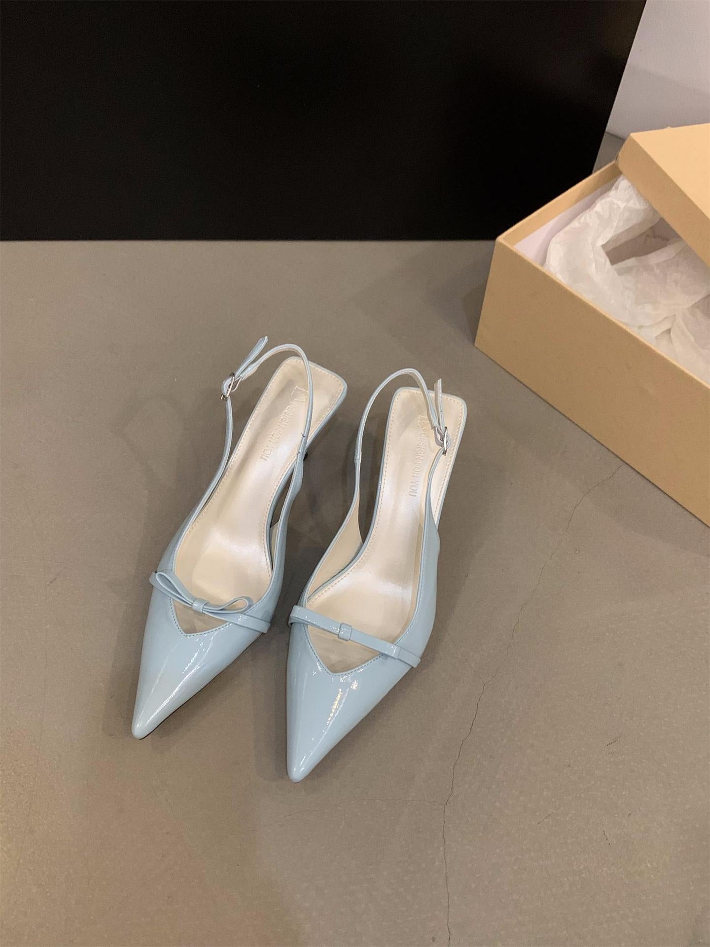 Women's Slingback Pumps with elegant cut and fine strap