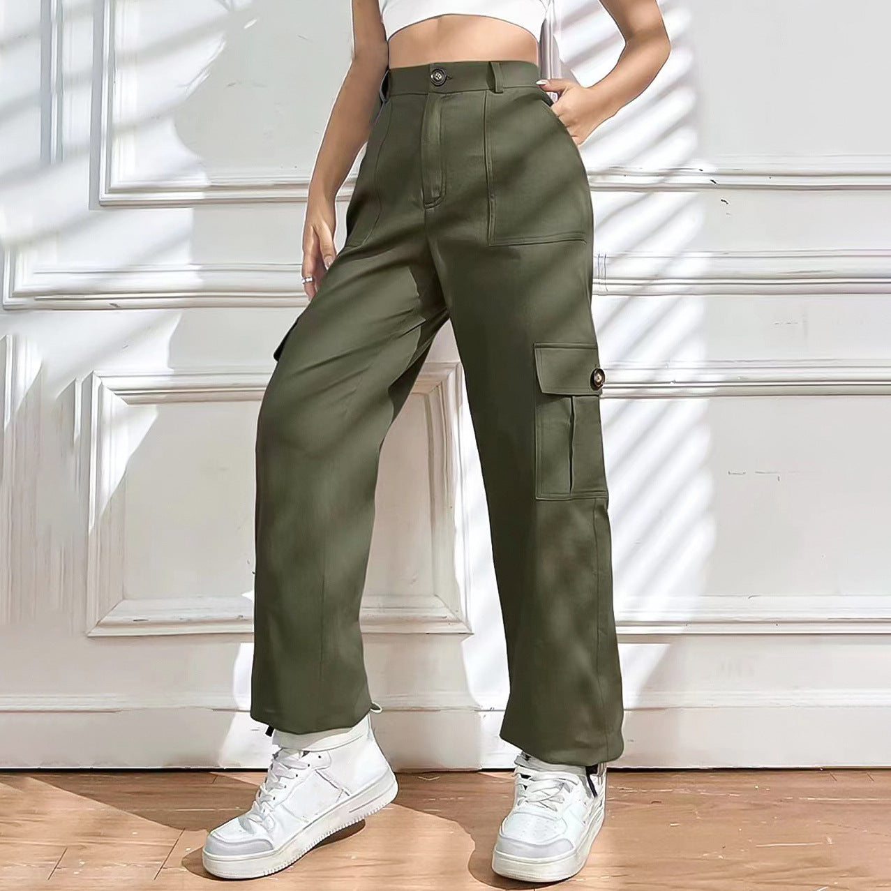 Ladies cargo pants with side pockets
