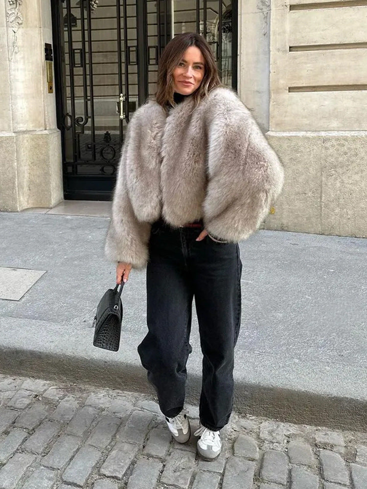 Ladies elegant and comfortable winter jacket