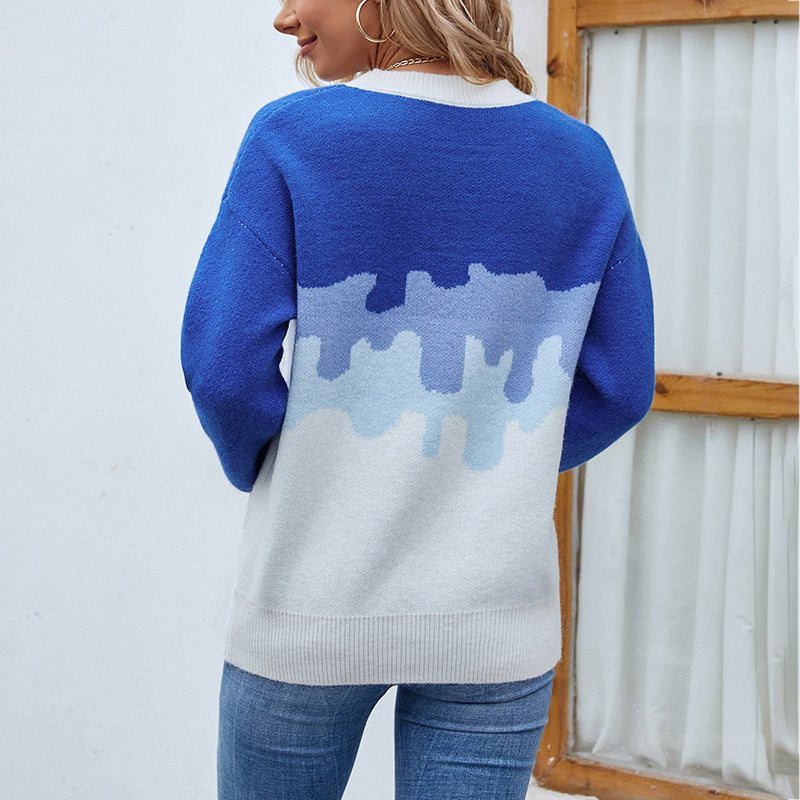 Ladies fashionable pullover with creative gradient and round neck