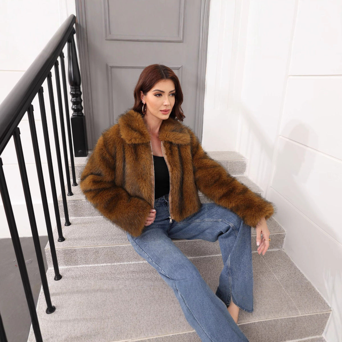 Ladies Fashion Faux Fur Winter Jacket