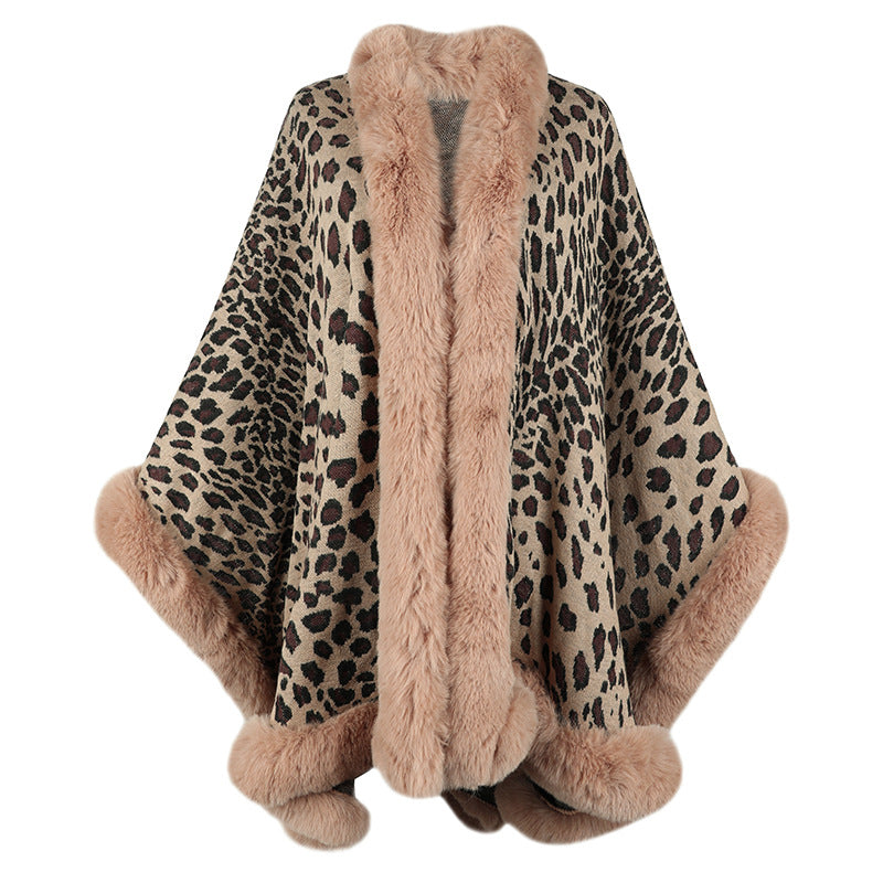 Women's cozy poncho with luxurious faux fur trim and leopard print