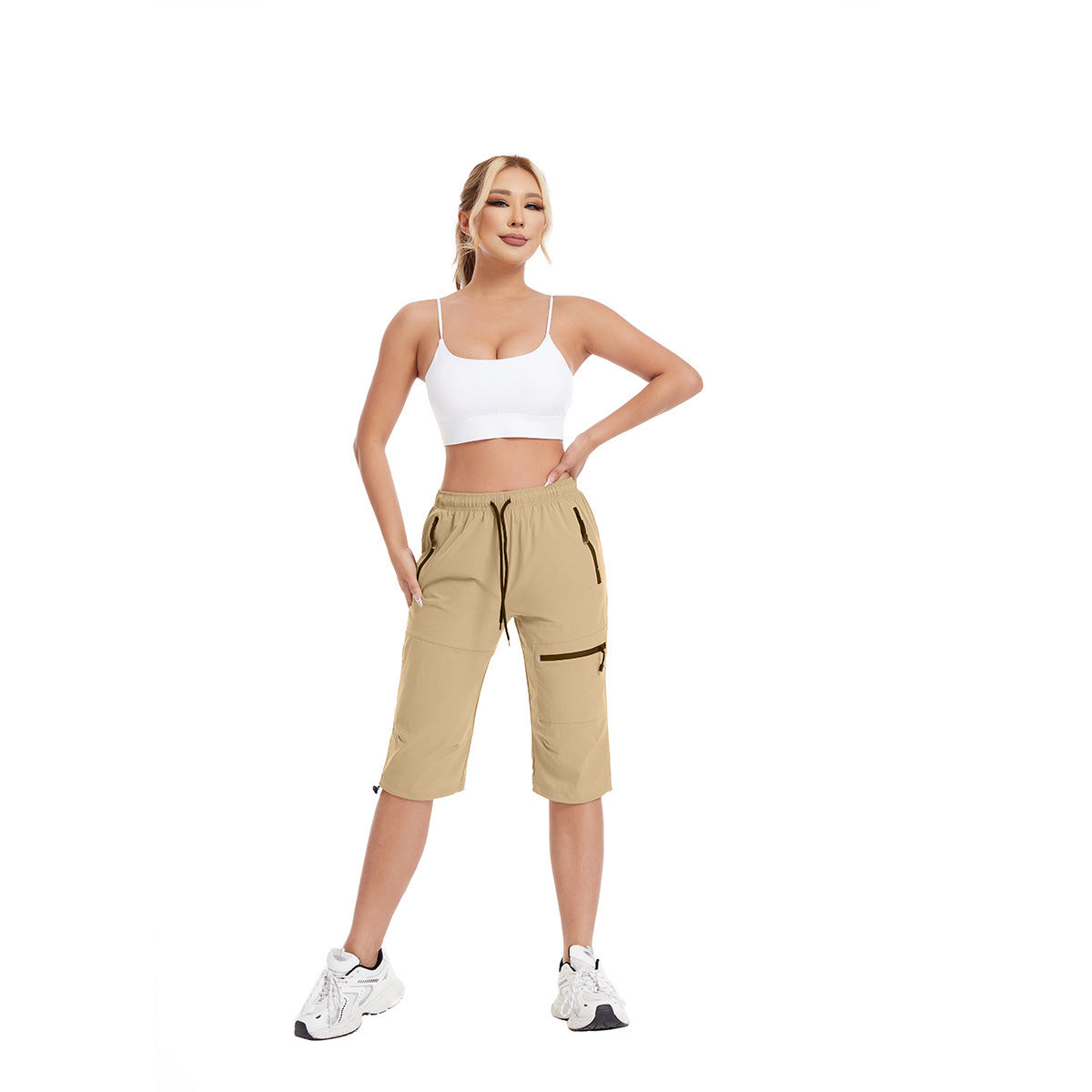 Women's multifunctional sports capri pants with practical pockets