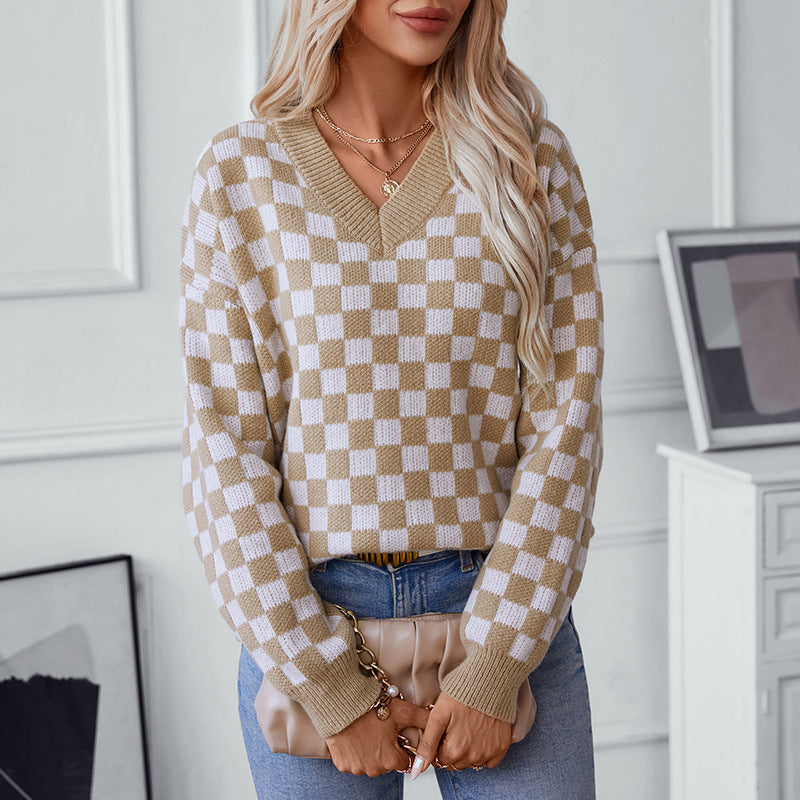 Women's Casual V-Neck pullover with Check Pattern and Loose Fit