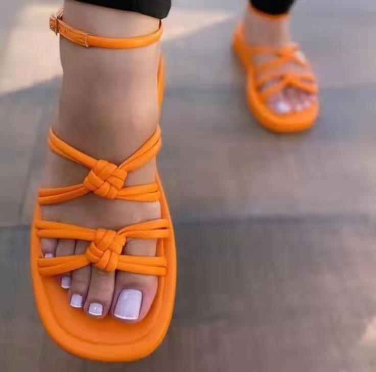 Women's sandals with innovative knot design and non-slip sole