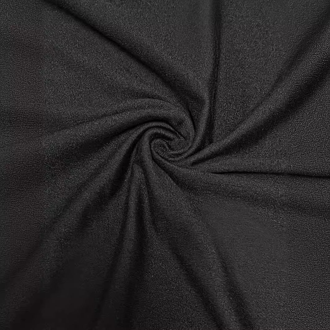 Women Elegant Evening Dress with Chic Pleats and Fitted Cut