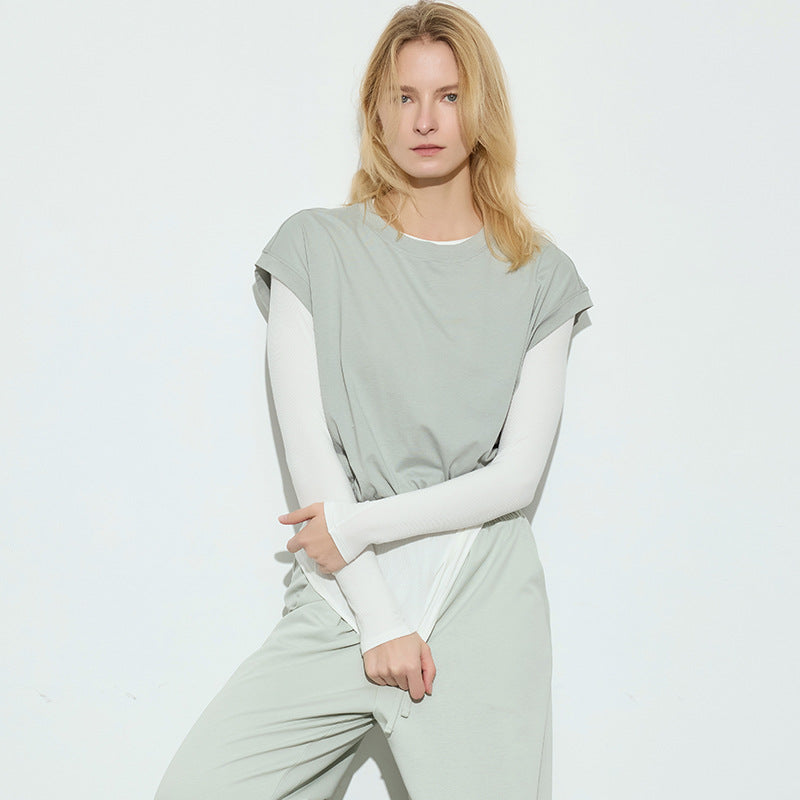 Women's casual T-shirt with elastic