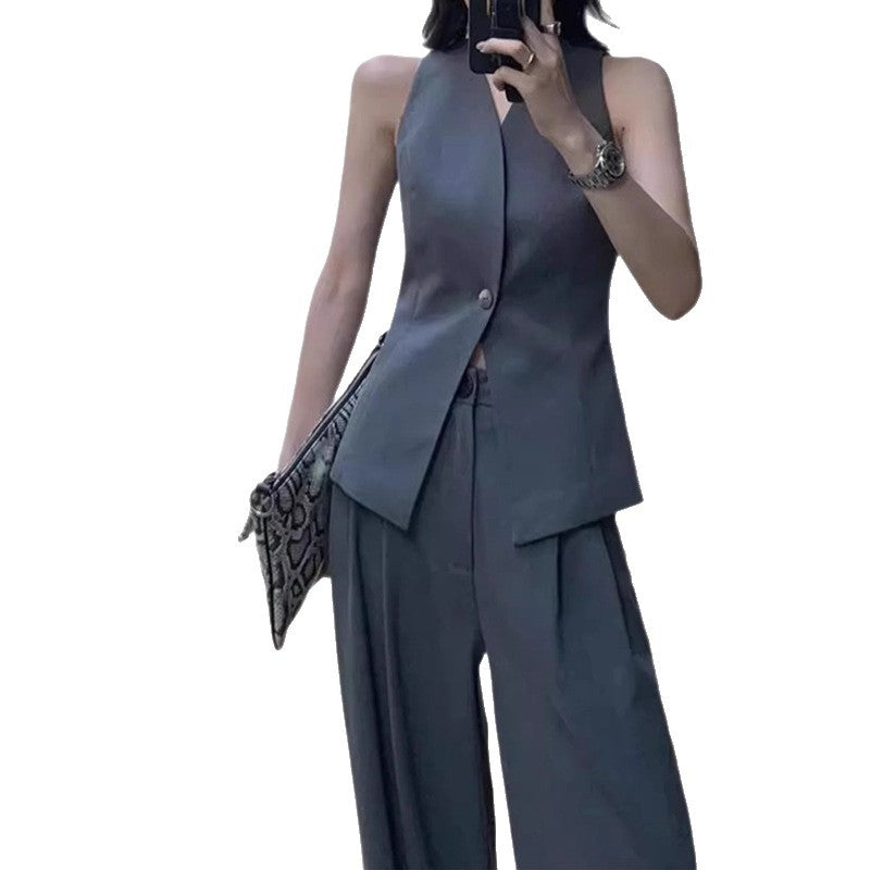 Women's Tailored Sleeveless Suit Set