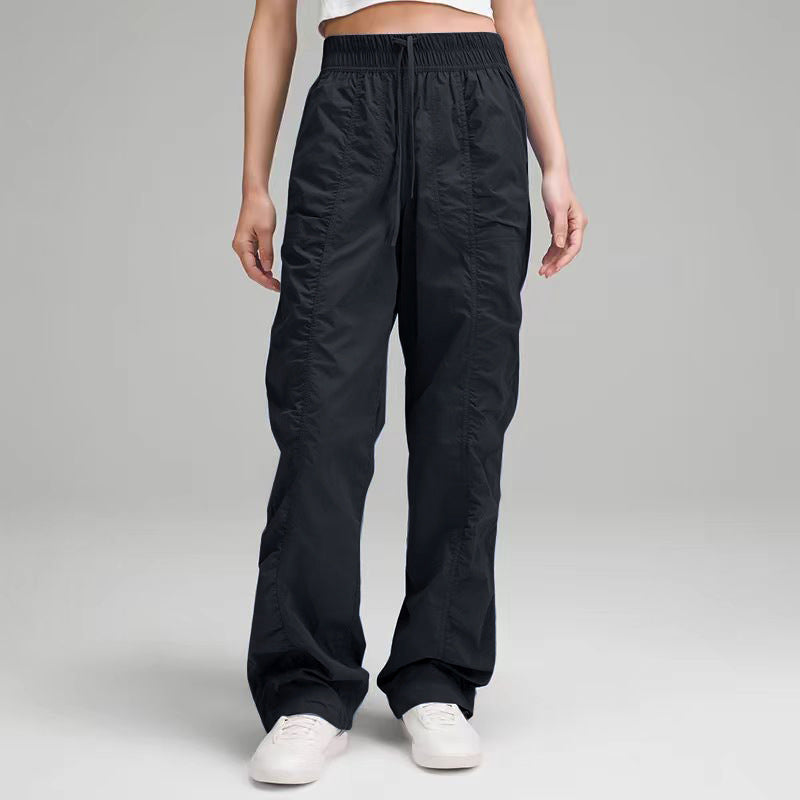 Women's sporty leisure pants with elastic waistband and side pockets