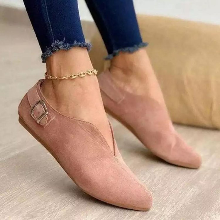 Ladies Elegant Moccasins With Fashionable Strap and Pointed Toe Area W&w