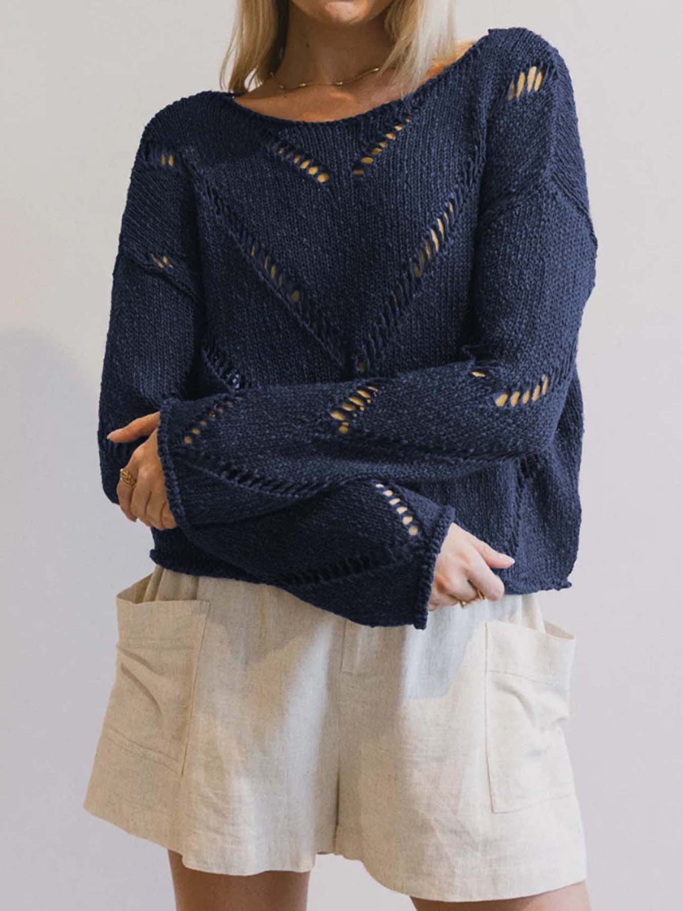 Women's casual knit pullover with airy stitch structure