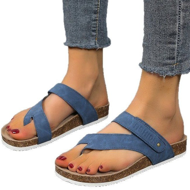 Ladies Flip-flops With Comfortable Footbed and Modern Cork Design W&w