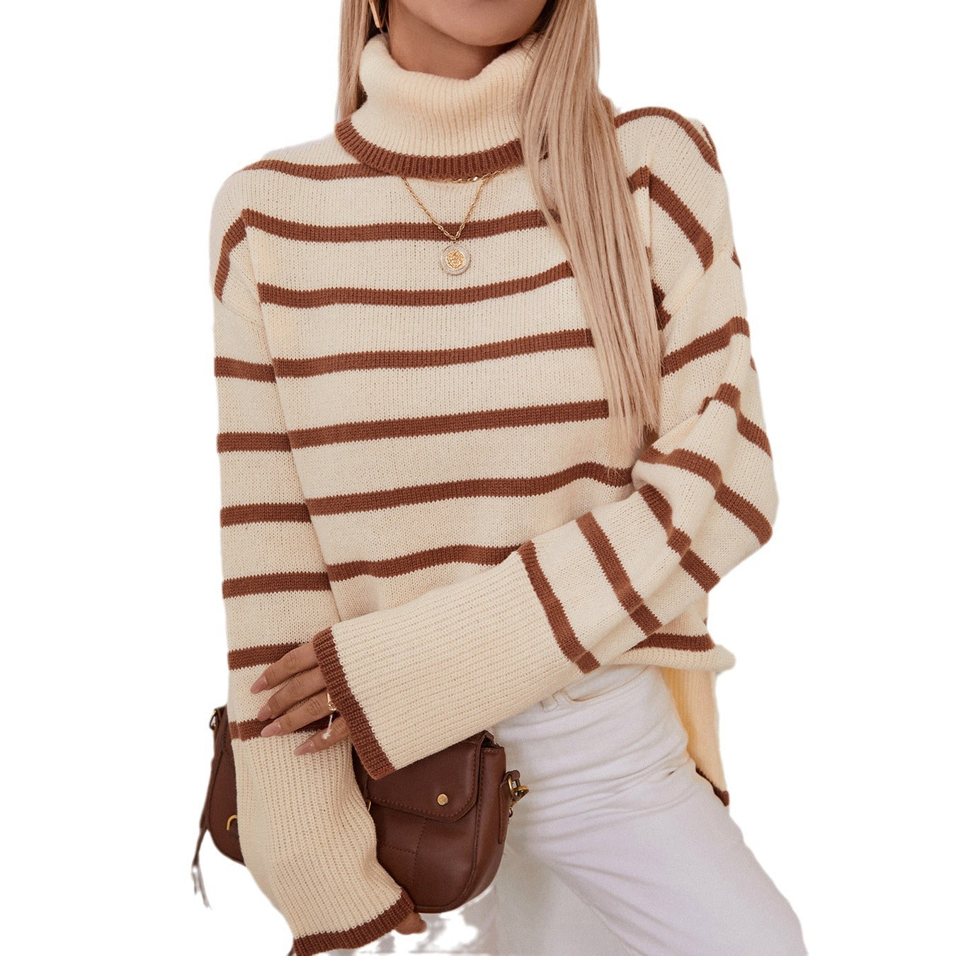 Women's fashionable turtleneck pullover with wide stripes and casual fit
