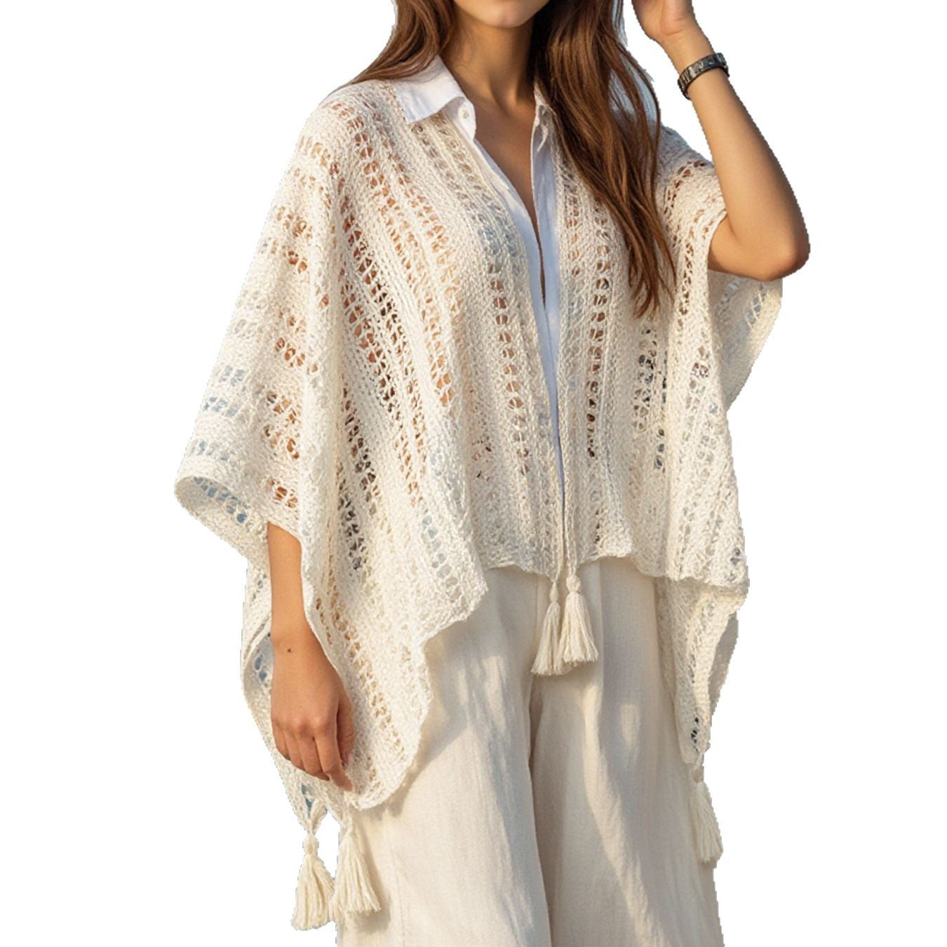 Ladies airy knit poncho with fringes