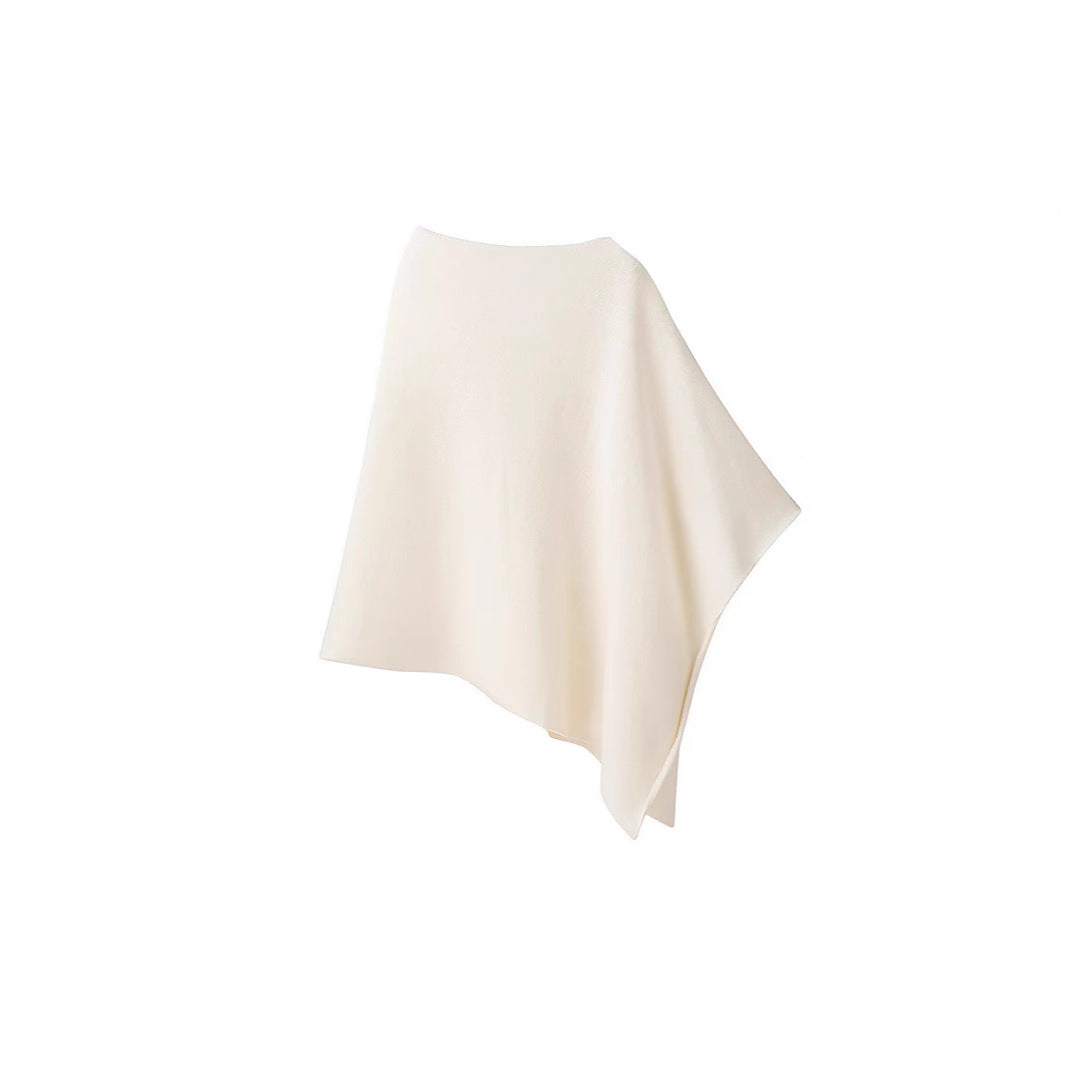 Ladies poncho made of soft, high-quality material with an elegant cut