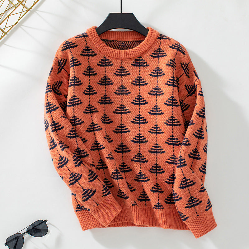 Women's knitted pullover with playful tree design and soft material