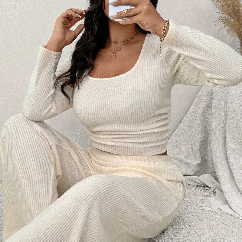 Ladies loungewear set with elegant ribbed texture and comfortable fit