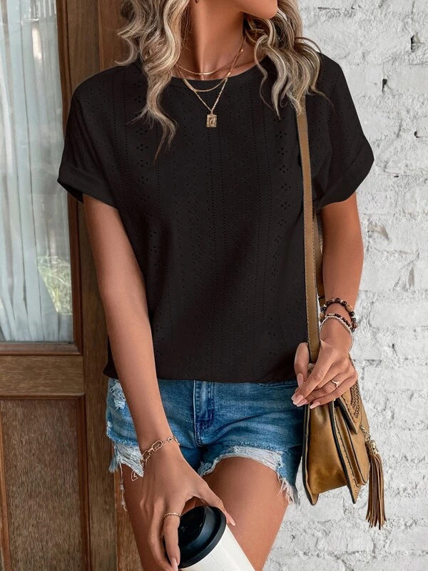 Women's fashionable T-shirt with airy lace embroidery