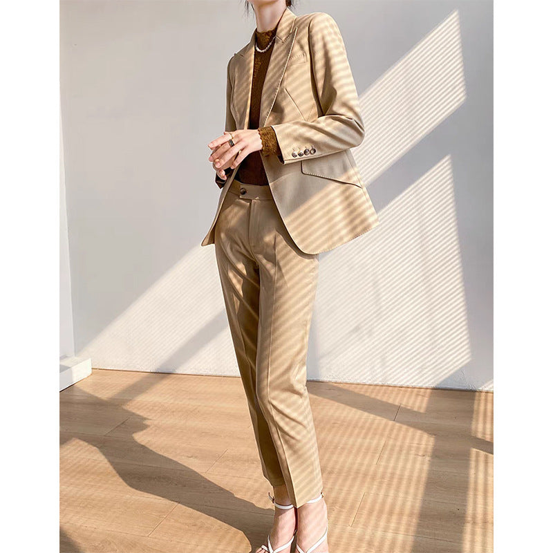 Women's bespoke two-piece suit set