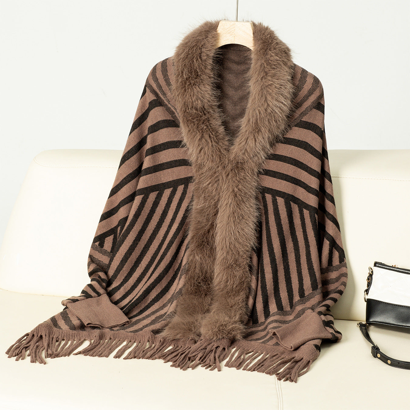Women's Knit Poncho with Elegant Faux Fur Collar and Fringed Design