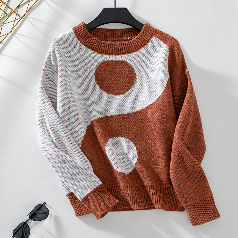 Ladies' stylish pullover with Yin-Yang motif
