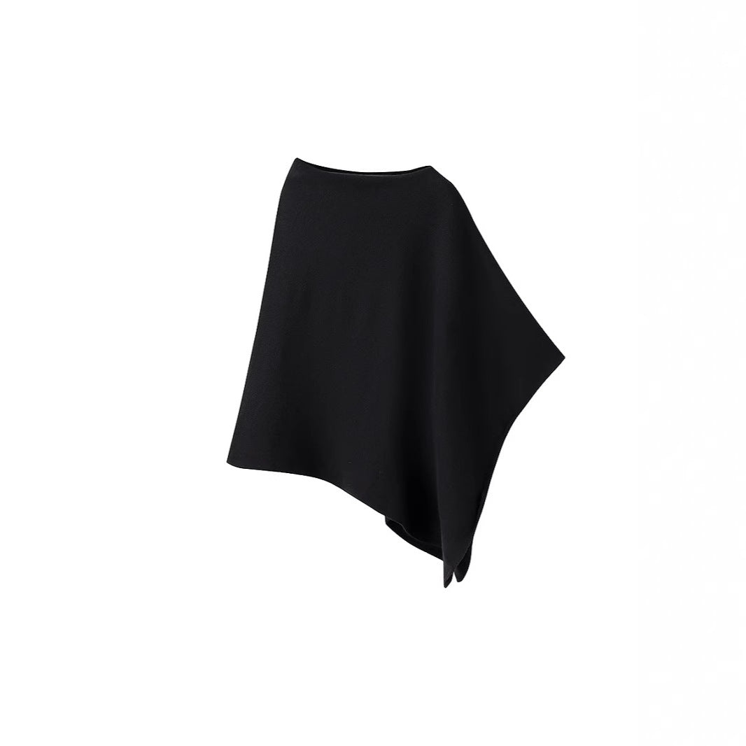 Ladies poncho made of soft, high-quality material with an elegant cut