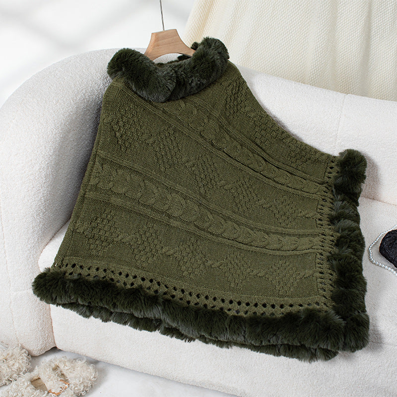 Women's cozy knitted poncho with velvety fur trim