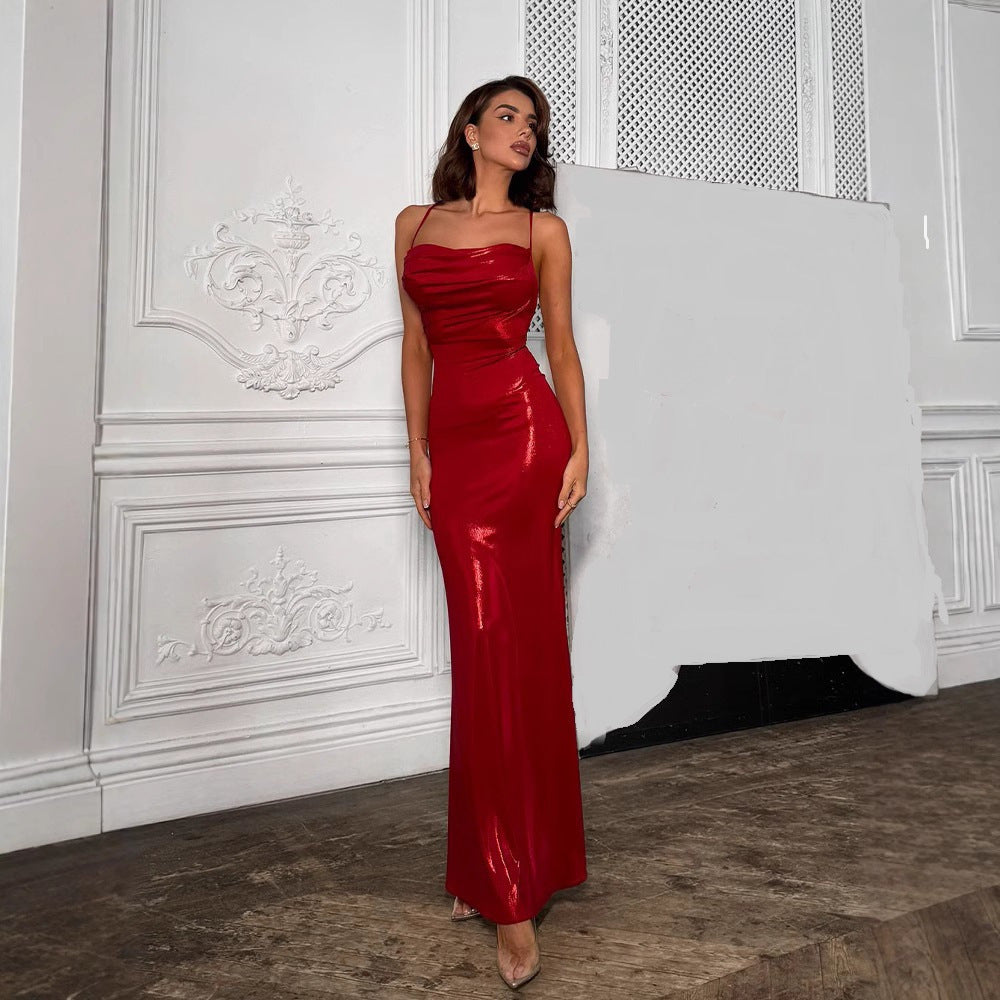 Women's figure-flattering evening dress with shimmering effect and straps