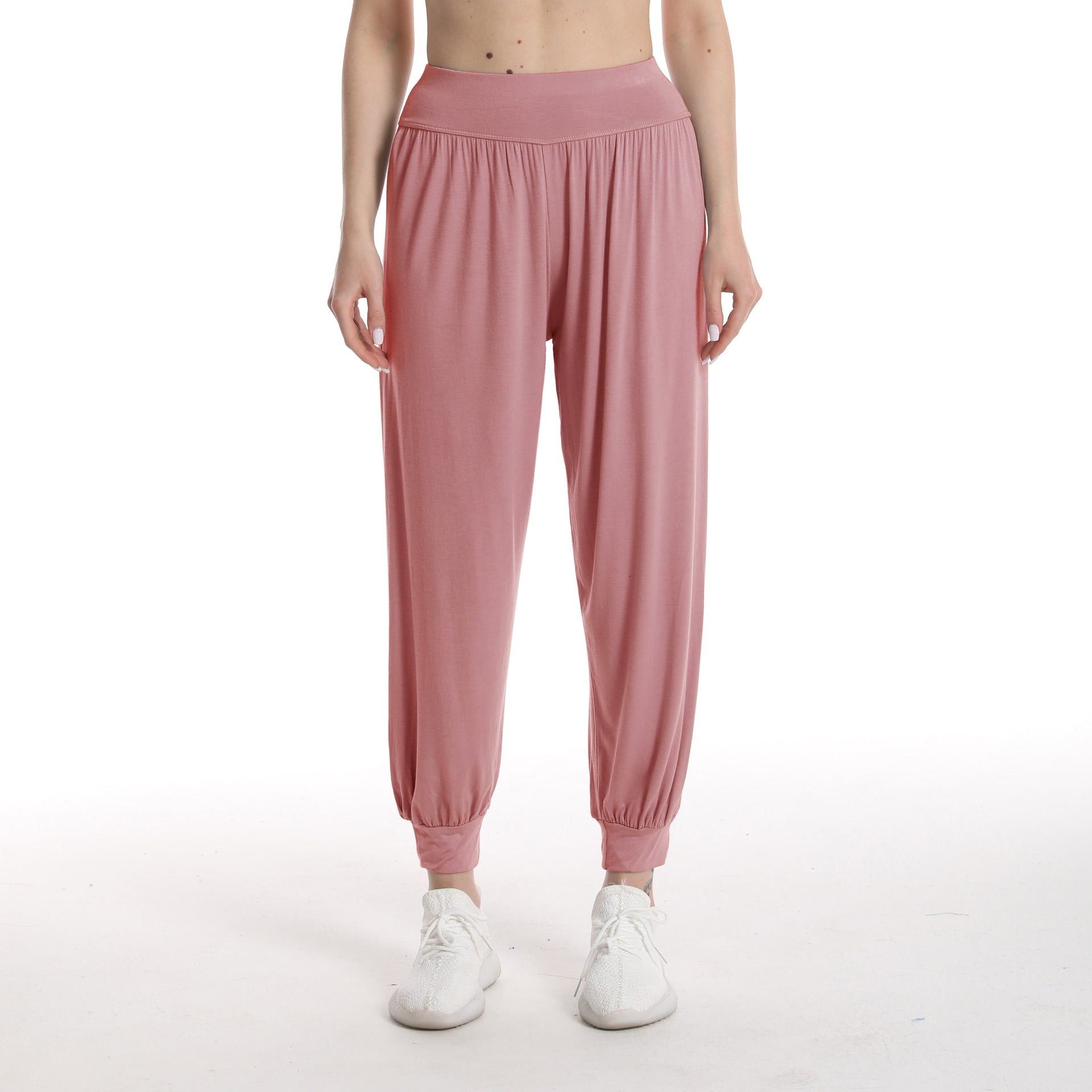 Women's loose premium joggers with high waistband and elastic cuffs