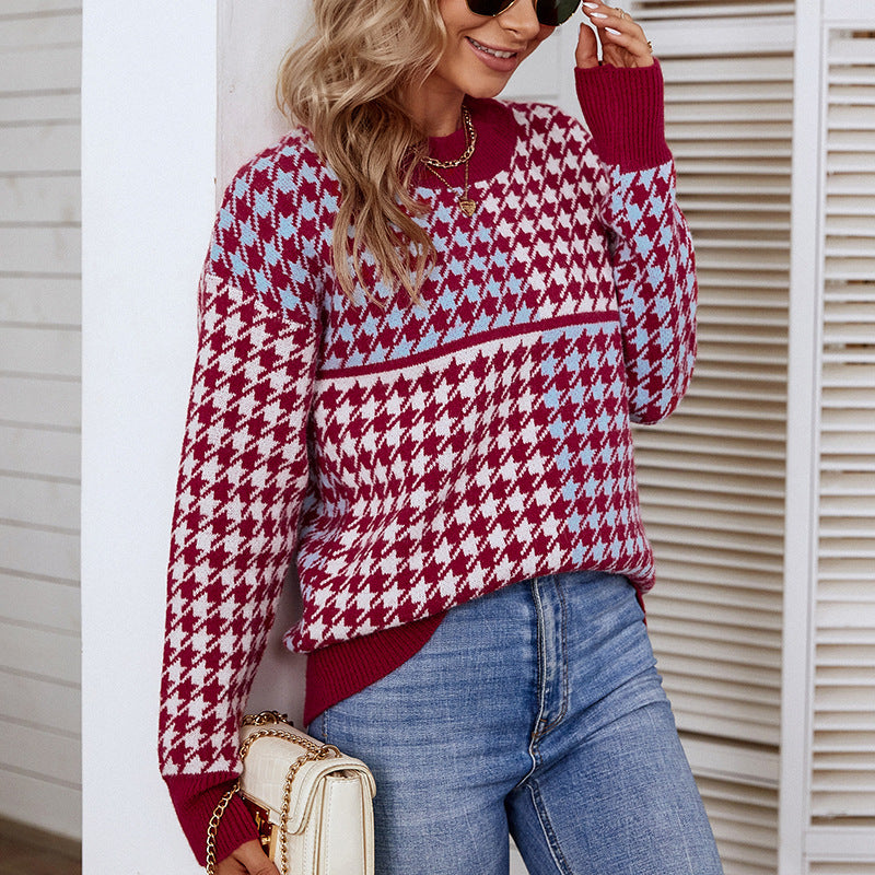 Women's cozy knitted pullover with trendy check pattern and loose fit
