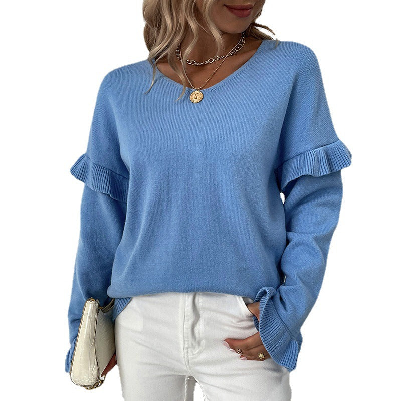 Ladies elegant pullover with ruffle details and V-neck