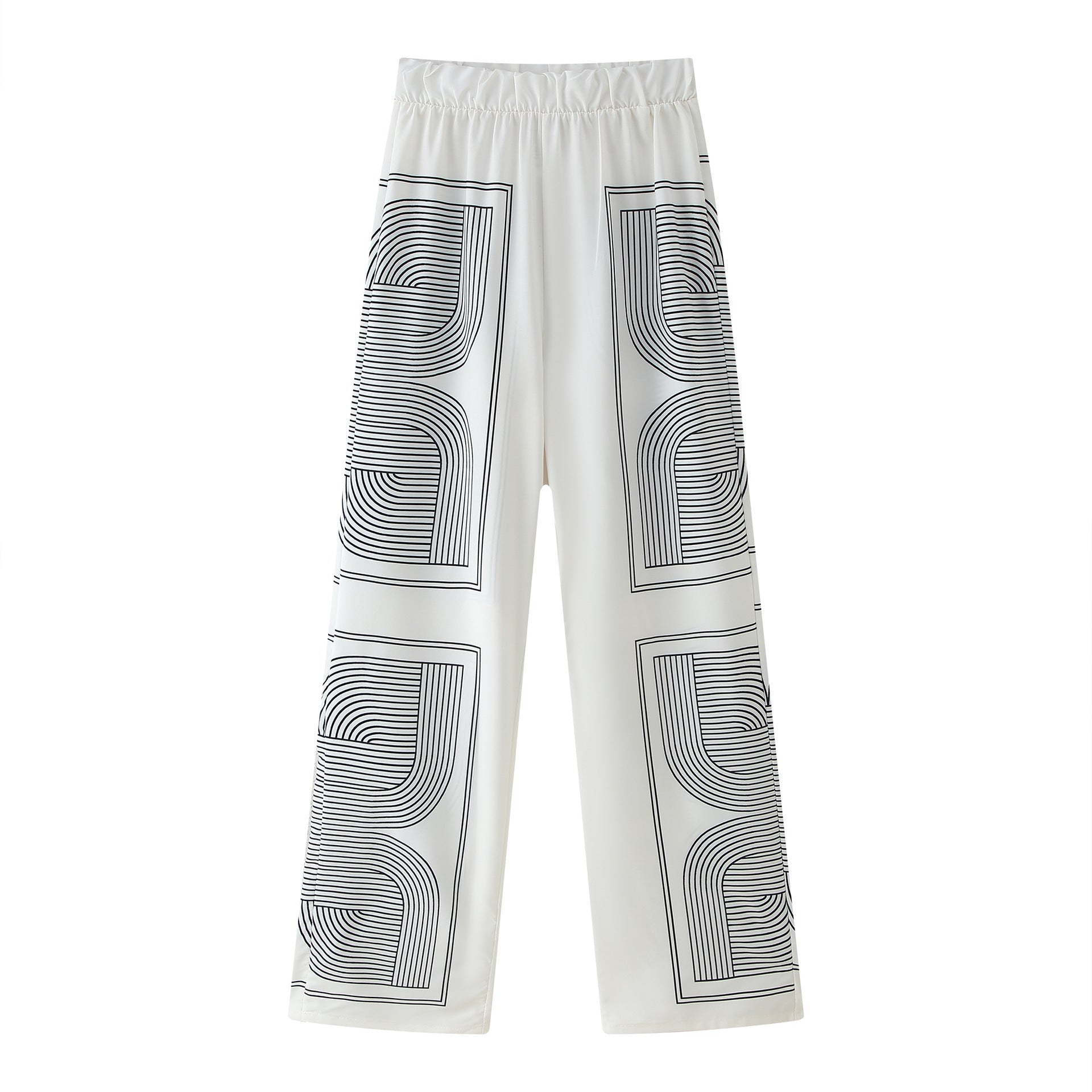 Women’s set of casual shirt and wide pants in geometric design