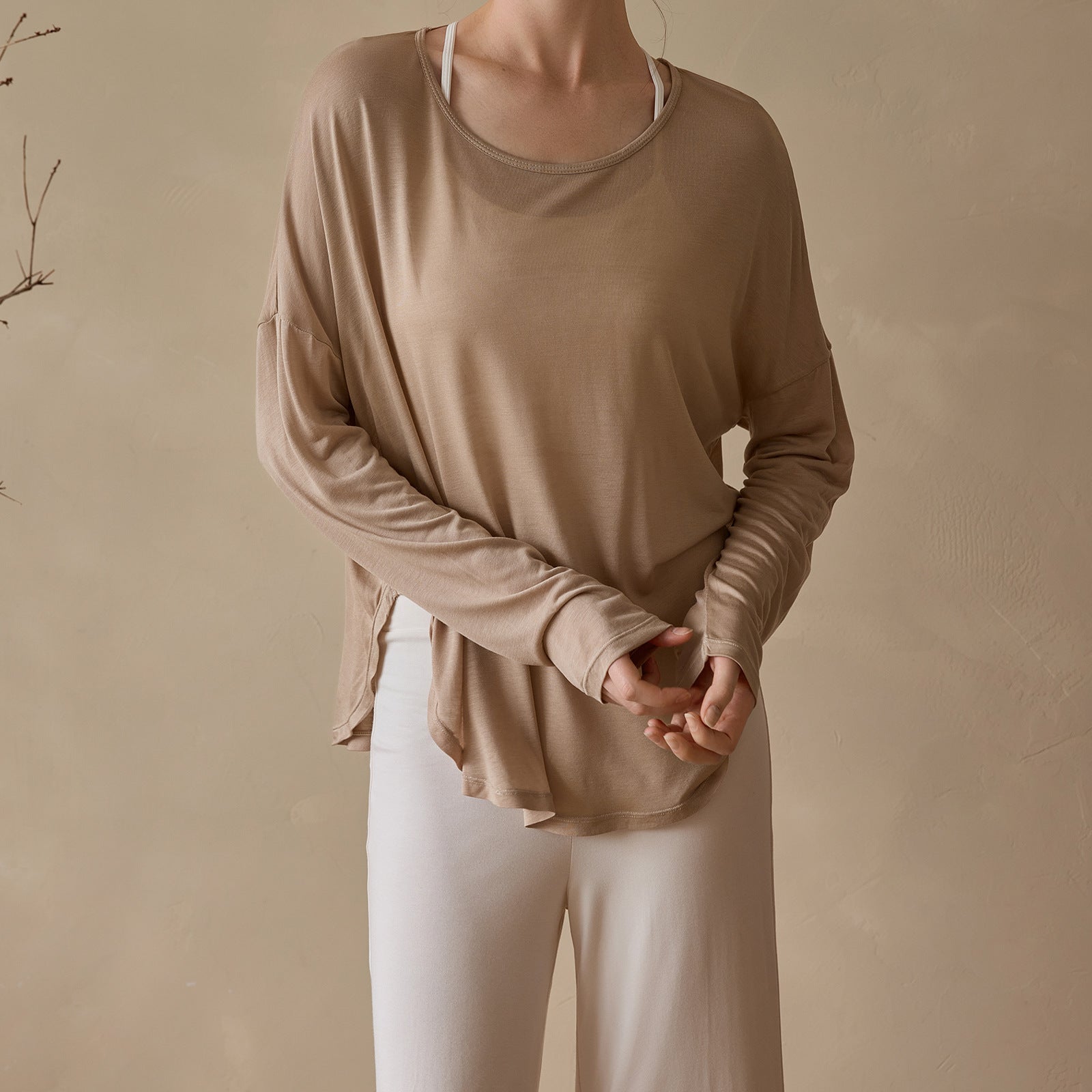 Women's Casual Long Sleeve with a Comfortable Oversized Cut and Stunning Material Quality