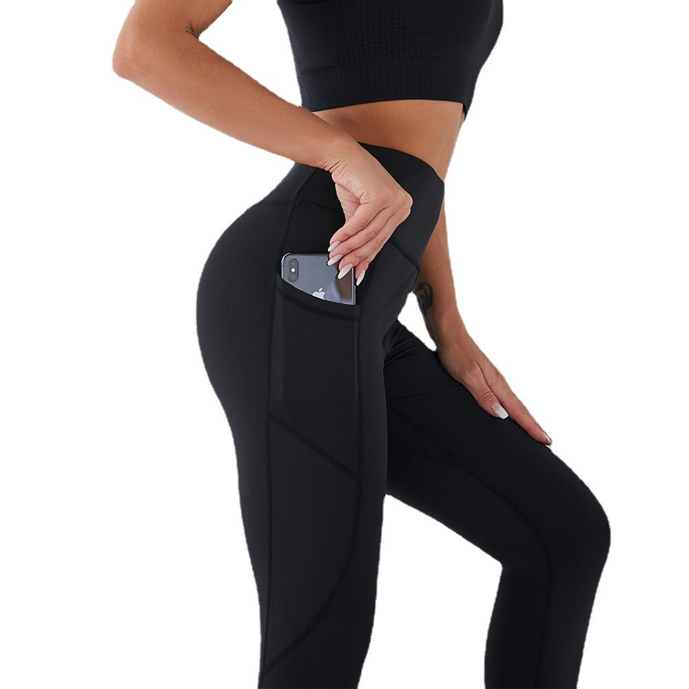 Women's sports leggings with high waistband and practical side pockets