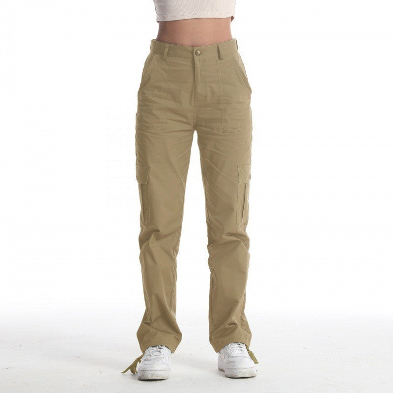 Women's cargo pants with practical pockets and adjustable waistband