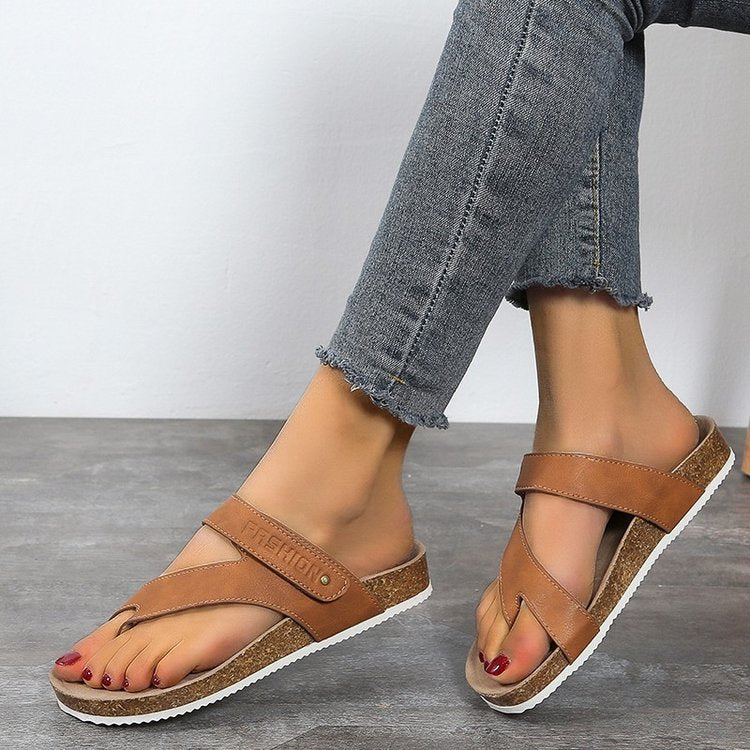 Ladies Flip-flops With Comfortable Footbed and Modern Cork Design W&w