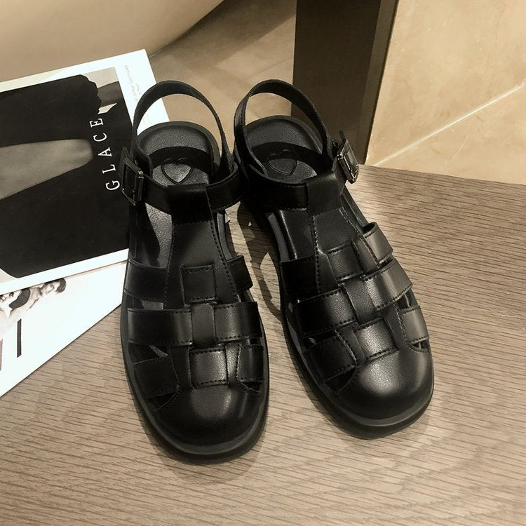 Ladies Elegant Sandals With Refined Woven Design and Comfortable Footbed W&w