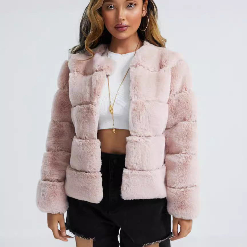 Women's fashionable cuddly jacket