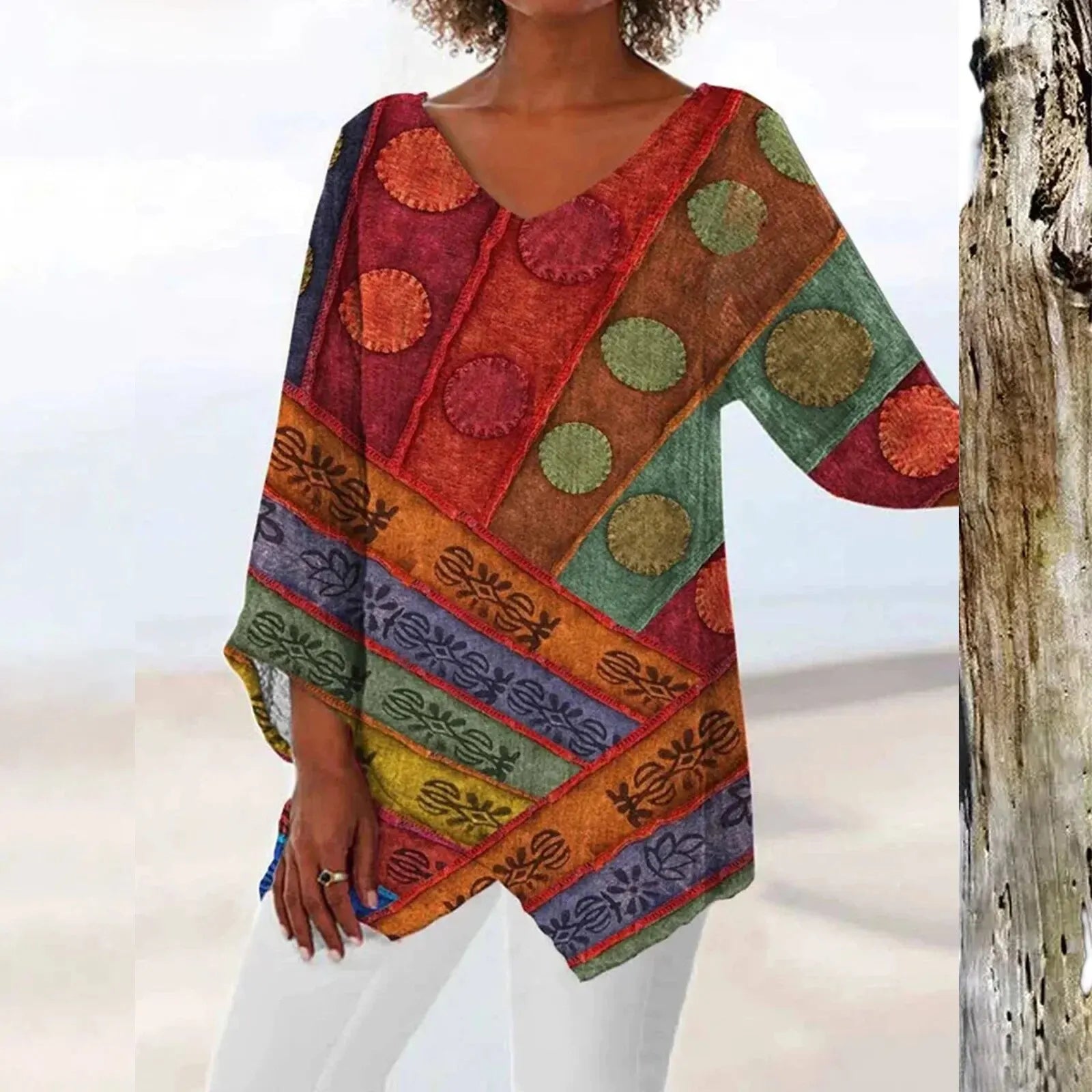 Vintage Top With V-neck and Elegant Fit