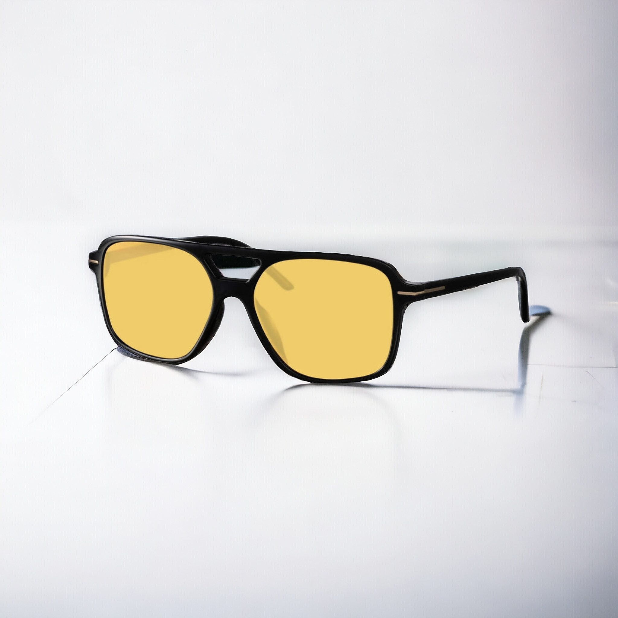 Fashionable Sunglasses With Uv Protection