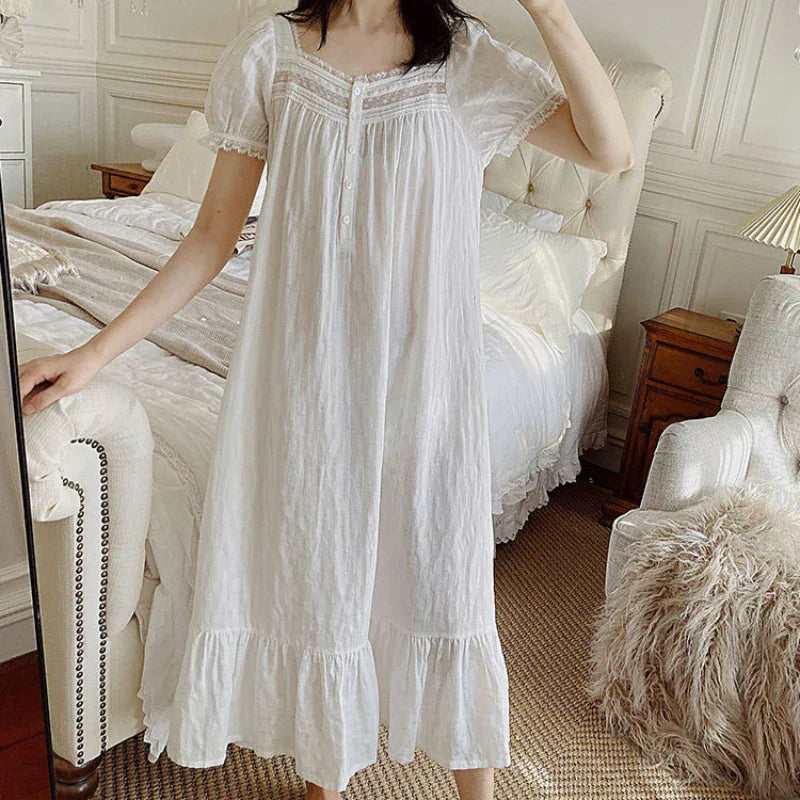 Viktoriana Nightdress