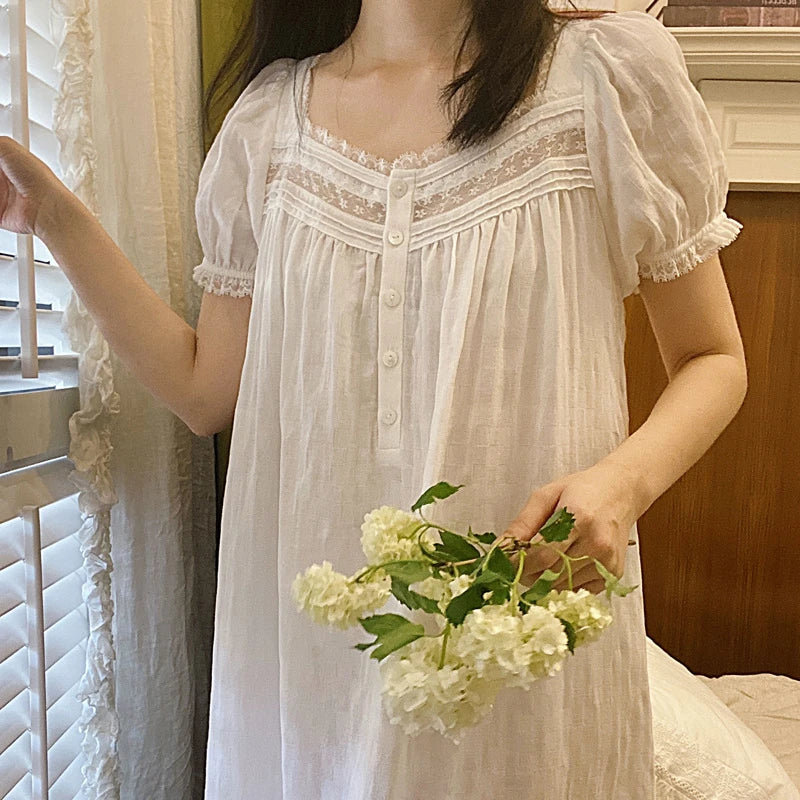 Viktoriana Nightdress
