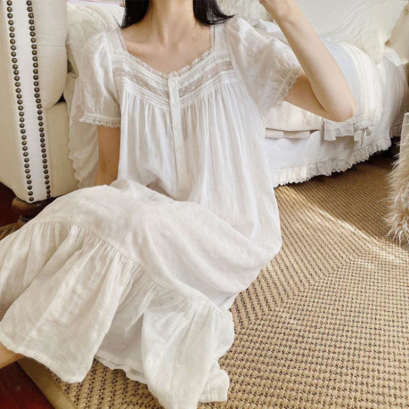 Viktoriana Nightdress