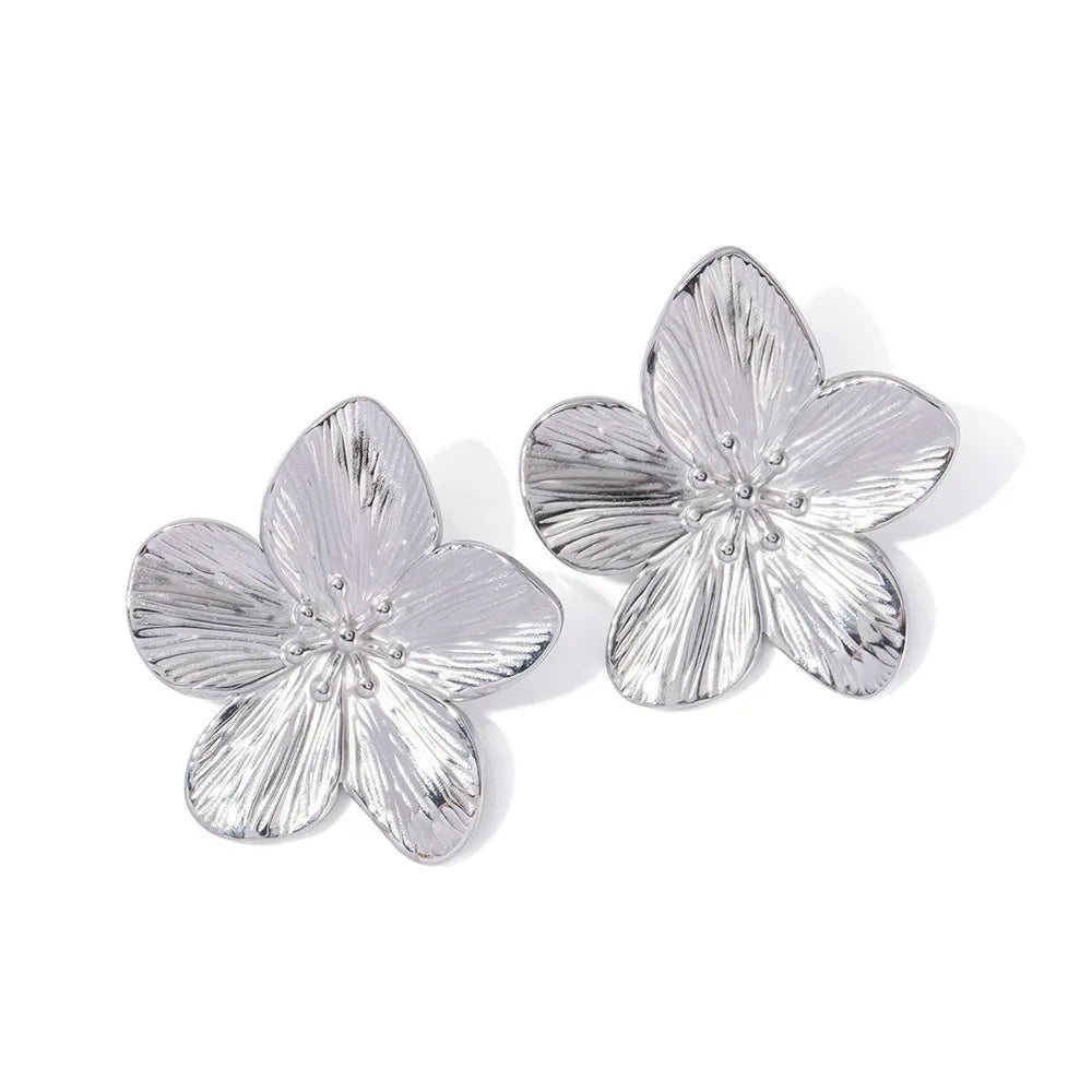 Hypoallergenic Vintage Flower Sticks, 18K Gold-Plated