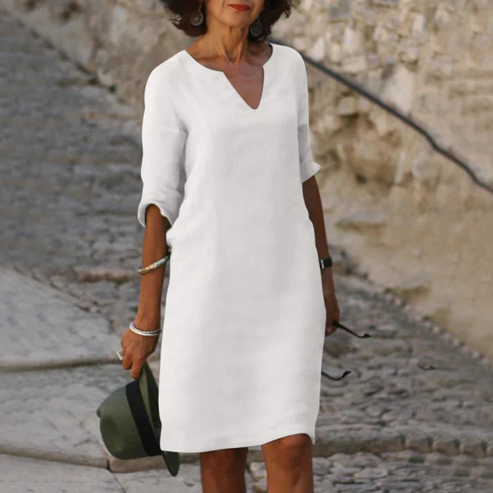Elegant Summer Dress Made of Linen With V-neck