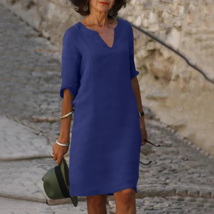 Elegant Summer Dress Made of Linen With V-neck