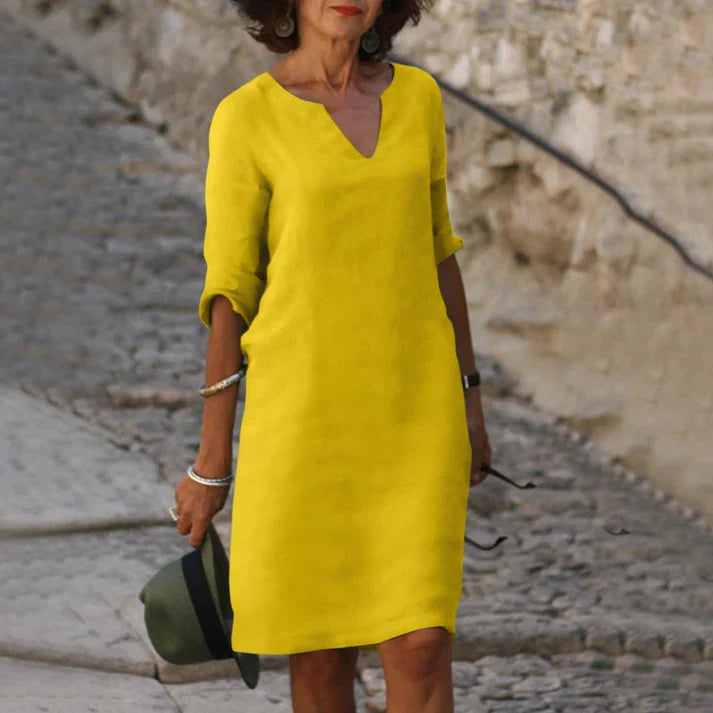 Elegant Summer Dress Made of Linen With V-neck